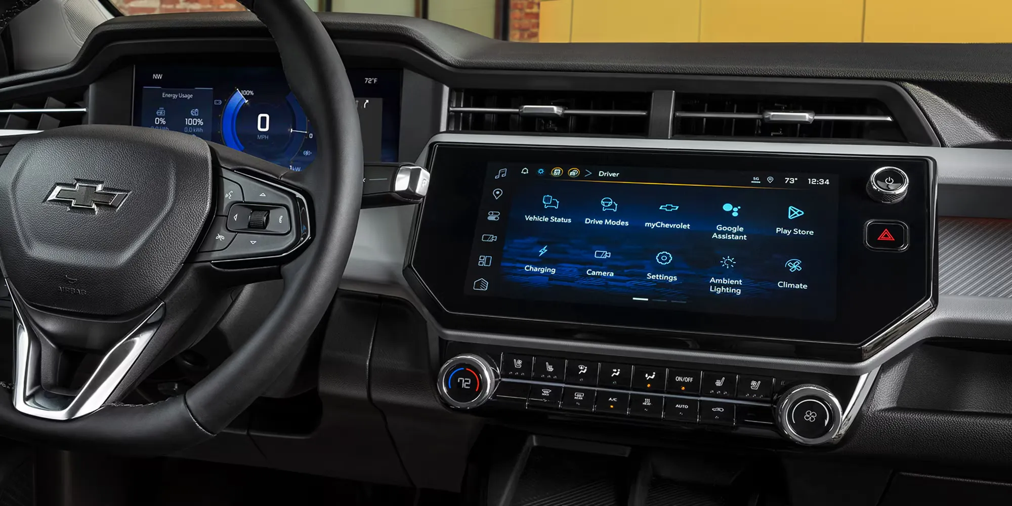 Écran central et tableau de bord du Chevrolet Bolt 2027.